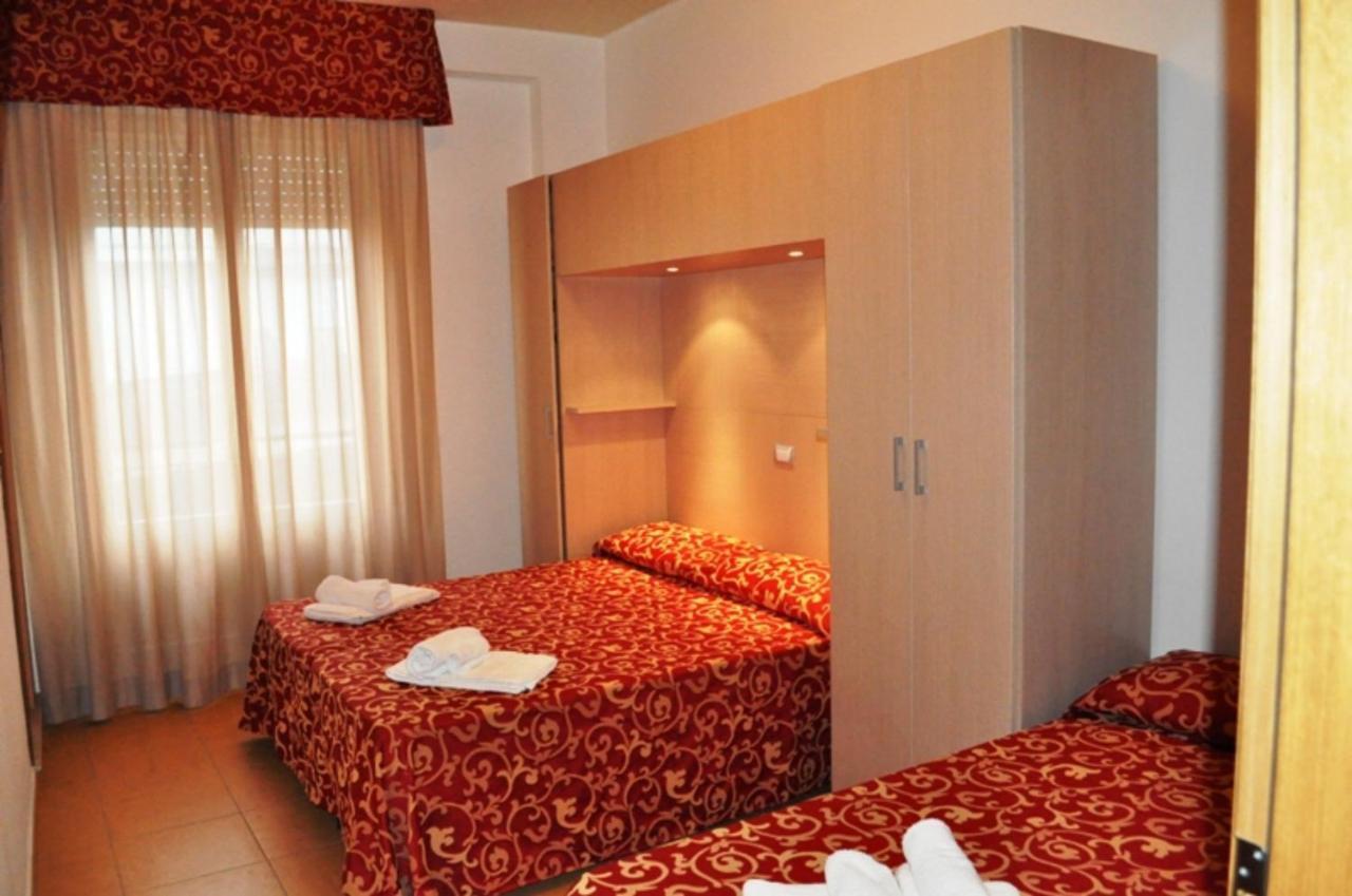 Hotel Mimosa Bellaria-Igea Marina Habitación foto