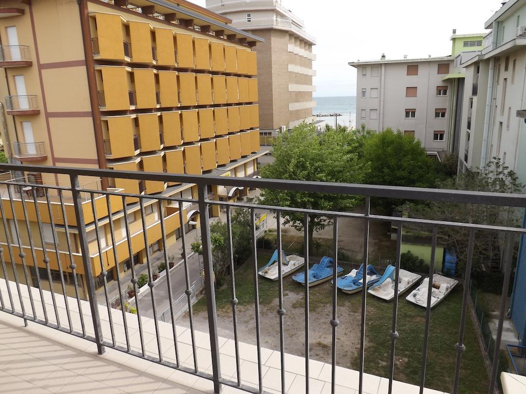 Hotel Mimosa Bellaria-Igea Marina Habitación foto